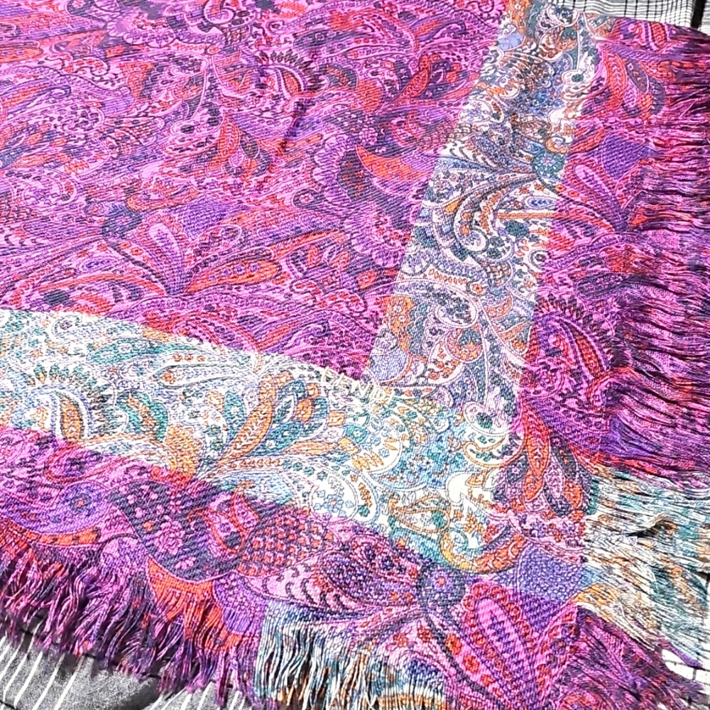 FENDI Luxurious Rare New VTG - Wool Shawl India Pattern Scarf Large Square 53in